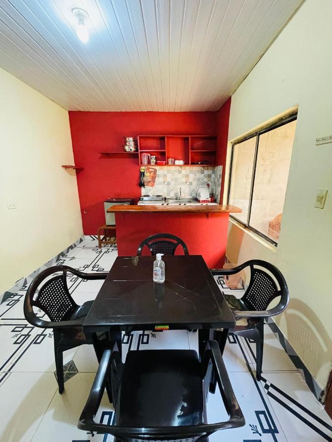 Apartamentos Cerca Al Aeropuerto Leticia Esterno foto
